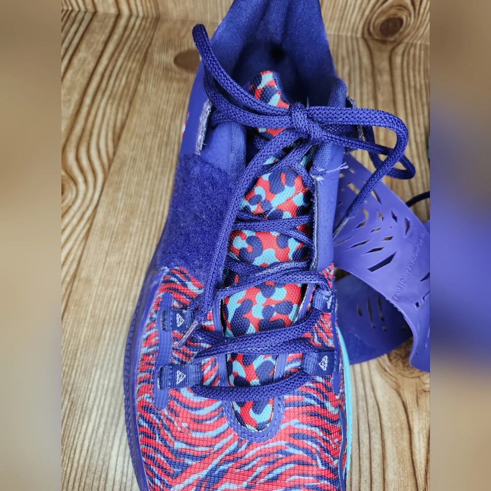 Nike Men's 2020 Kyrie Low 3 Orchid‎ Size 12